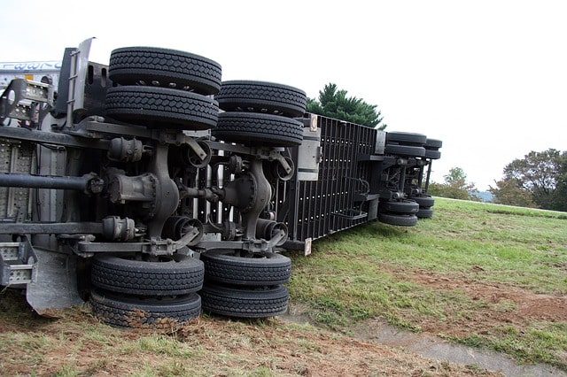 Immediate Actions After a Dump Truck Accident